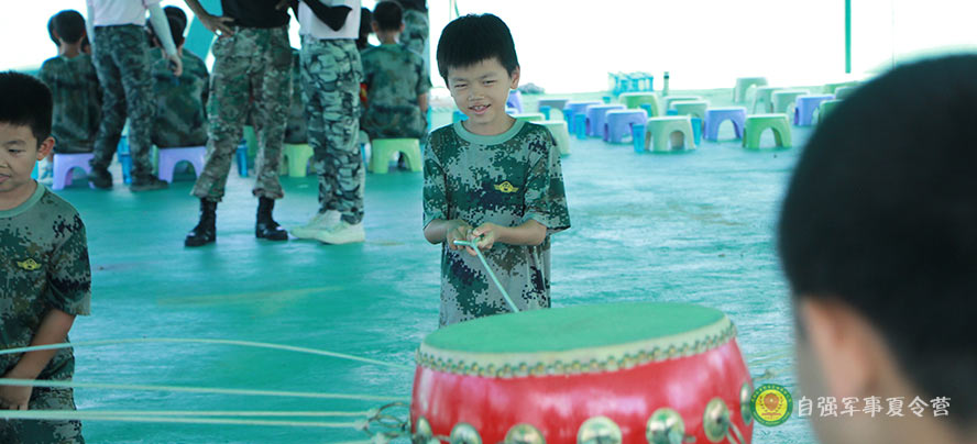 鼓動(dòng)人(ren)心